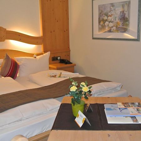Akzent Hotel Am Bach Dettelbach Kültér fotó