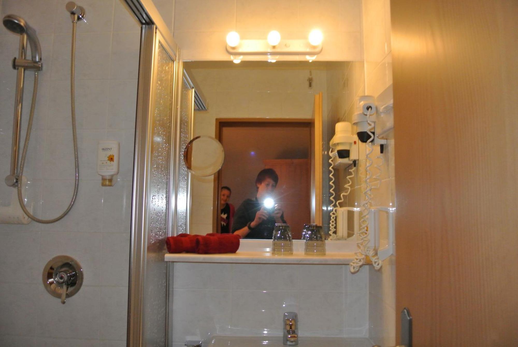 Akzent Hotel Am Bach Dettelbach Kültér fotó
